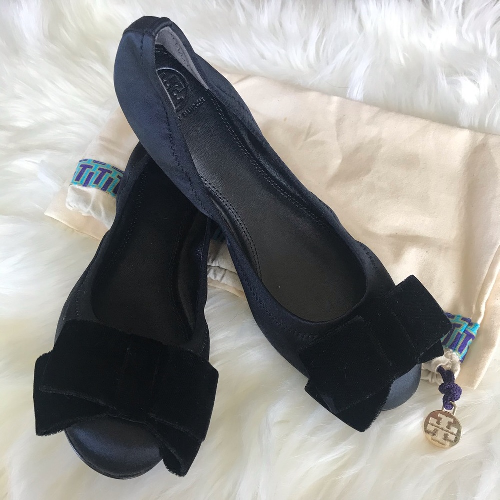 NWOB Tory Burch Black Viola Bow Ballet Flat
